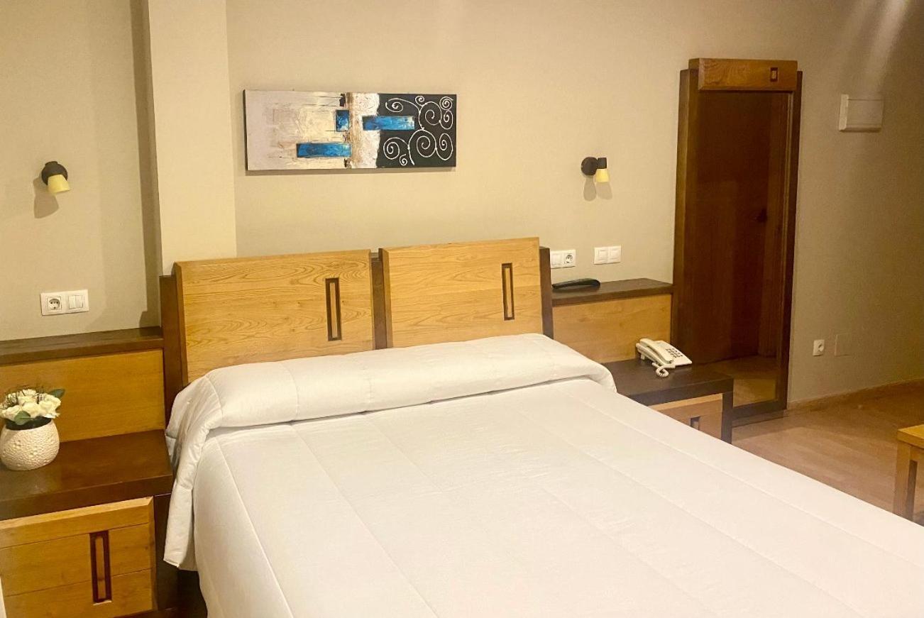 Hotel Spa Galatea Burela Exterior photo