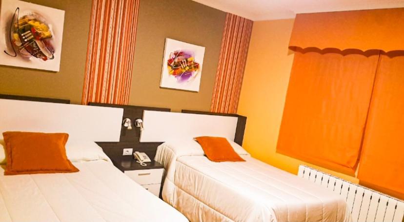 Hotel Spa Galatea Burela Room photo